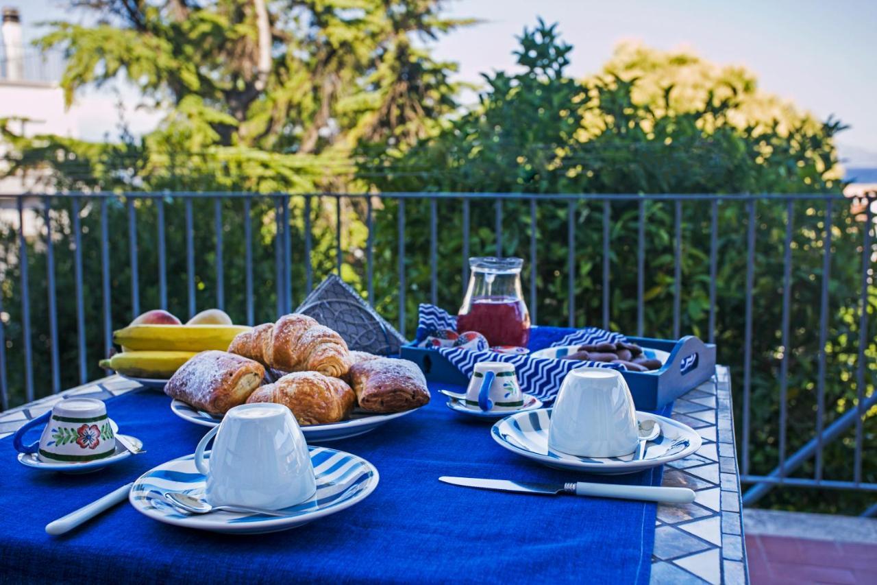 B&B Al Blu Гаэта Экстерьер фото